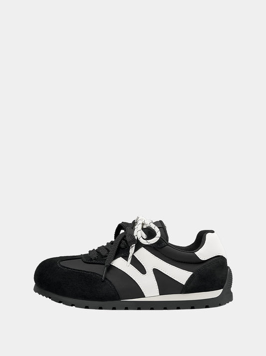 Casual Office Wide Width Women Fashion Sneakers Black/White
