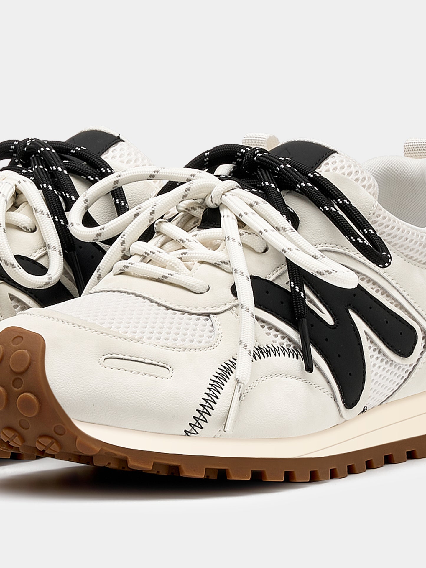 Women's Wide Toe Box Shoes with Arch Support Black&White