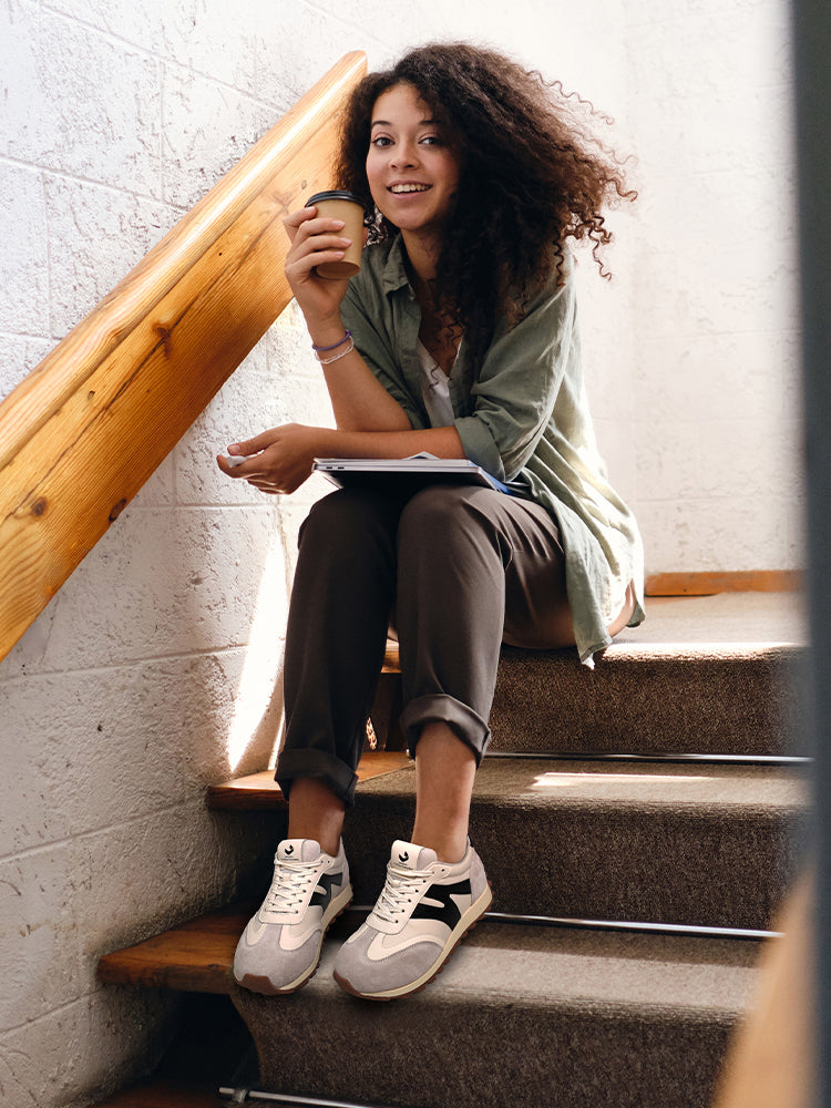 Retro Wide Women Fashion Sneakers Black